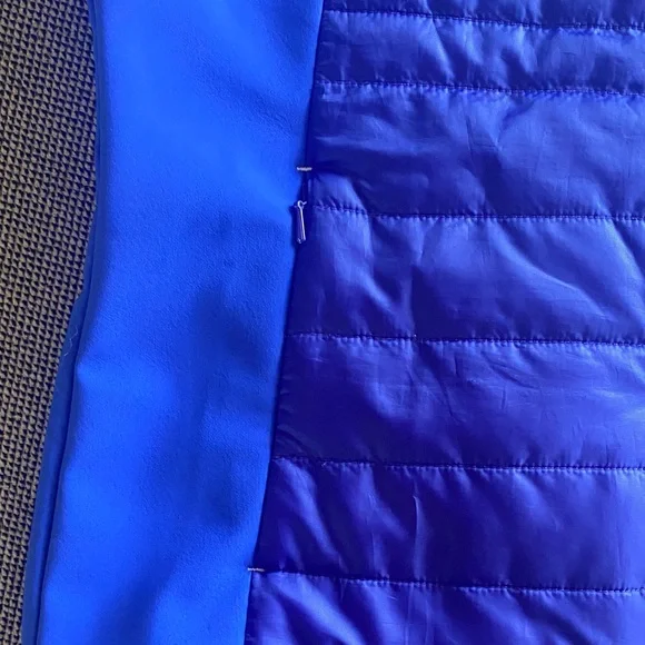 Descente NWOT Puffer Vest Women Size 10 Perfect for Skiing or Layers - Picture 4 of 8